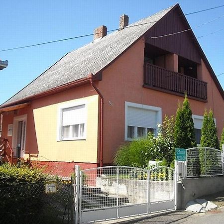Apartment In Fonyod/Balaton 18580 Oda fotoğraf