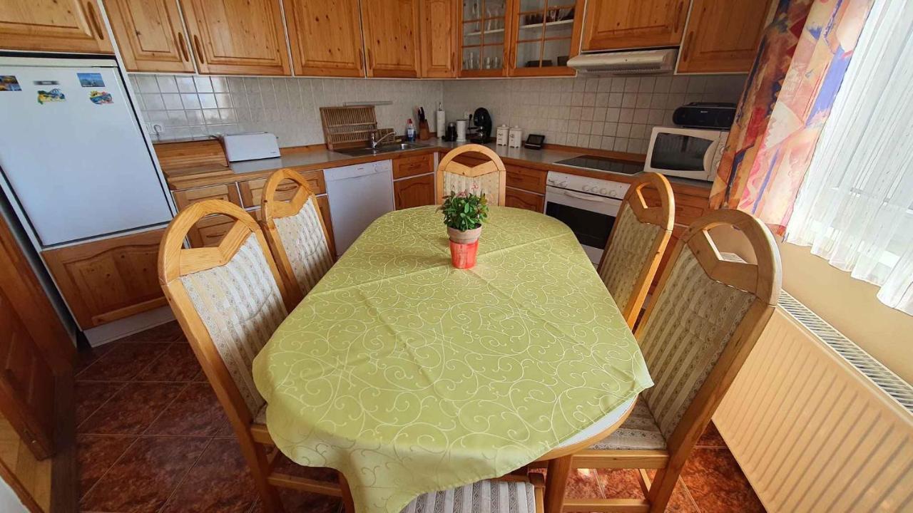 Apartment In Fonyod/Balaton 18580 Dış mekan fotoğraf